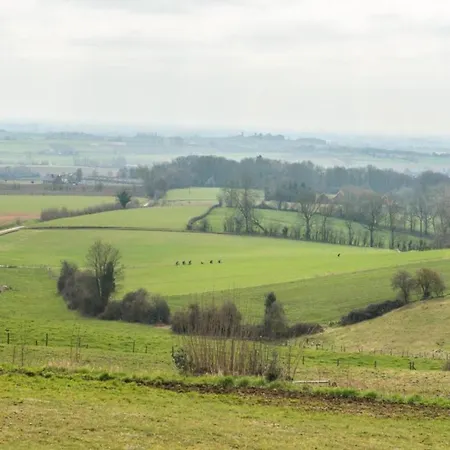 Cozy For 4 Guests بيت للعطل