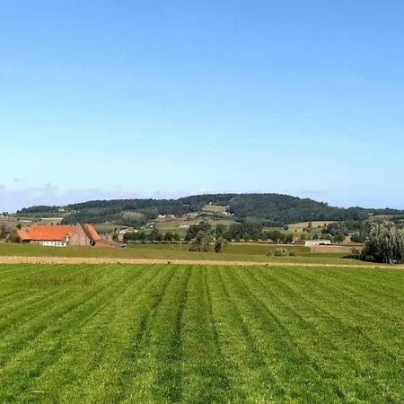 Cozy For 4 Guests بيت للعطل Le Bizet