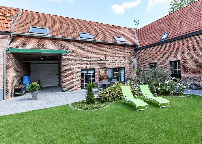 Cozy For 4 Guests Le Bizet